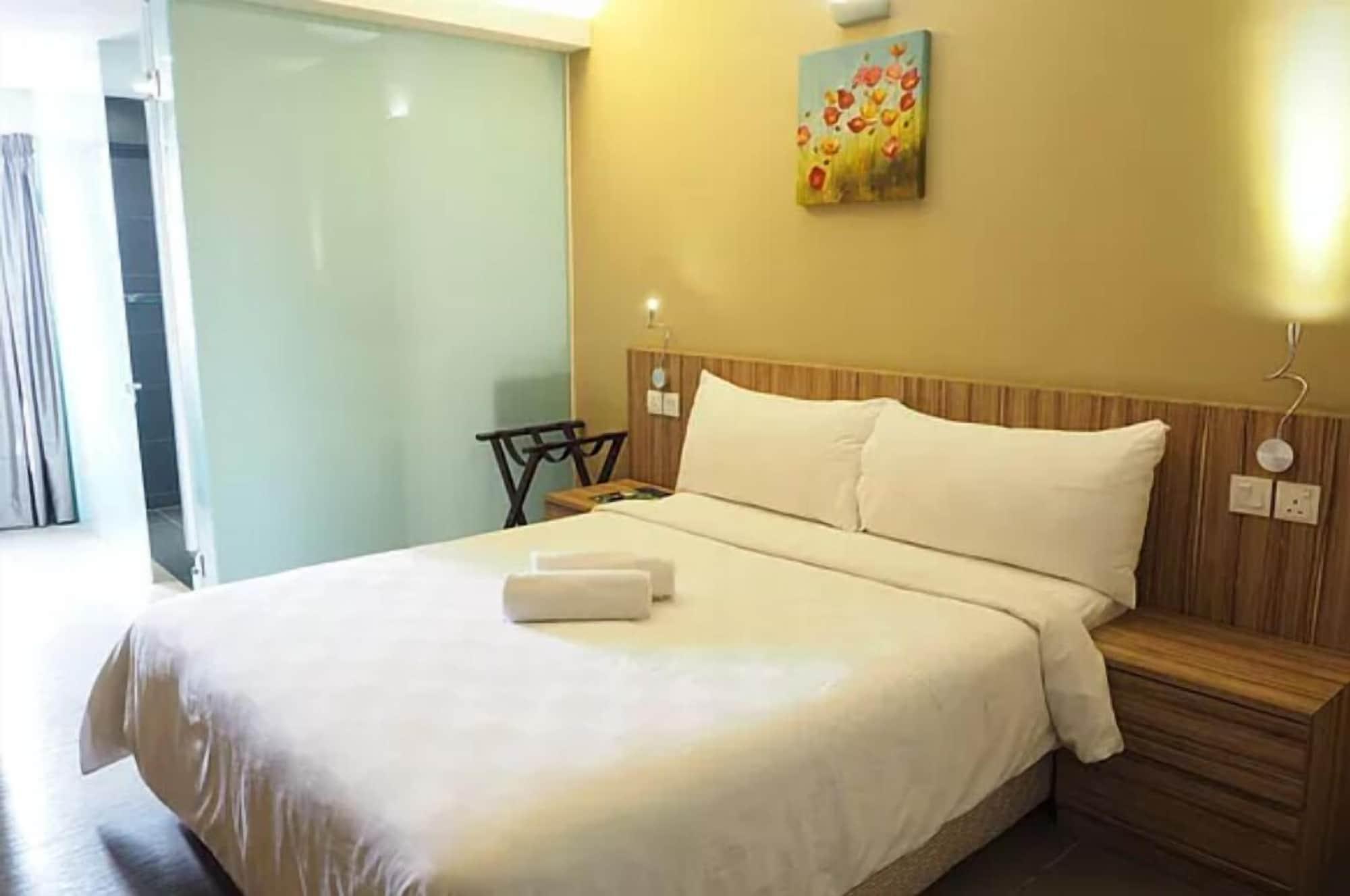 Mornington Hotel Medan Ipoh Bagian luar foto